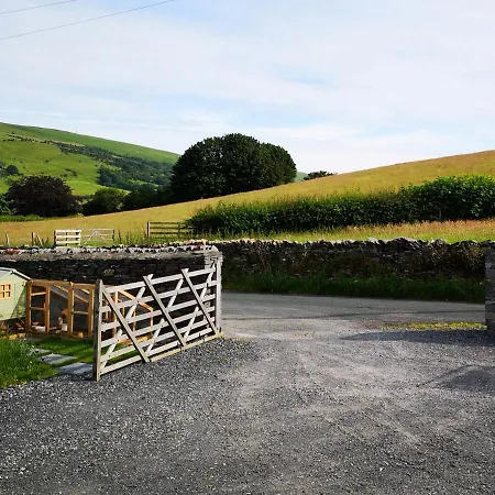 Yew Fold * Soutergate